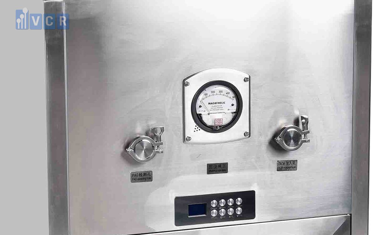 Đồng hồ chênh áp được lắp để đo toàn vẹn lọc của Dynamic Pass Box