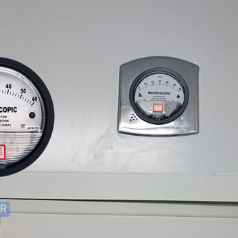 Đồng hồ đo chênh lệch áp suất có CO, CQ không?